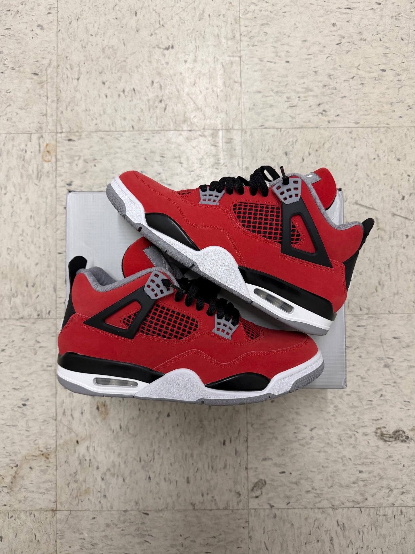 Jordan 4 Retro Toro Bravo (2026)